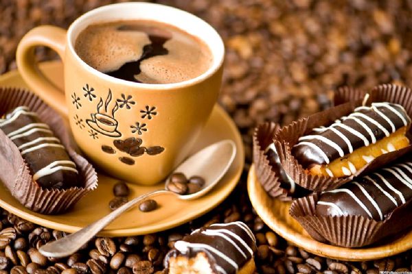 مفاجأة : الافراط في القهوة والشوكولاتة عادة صحية