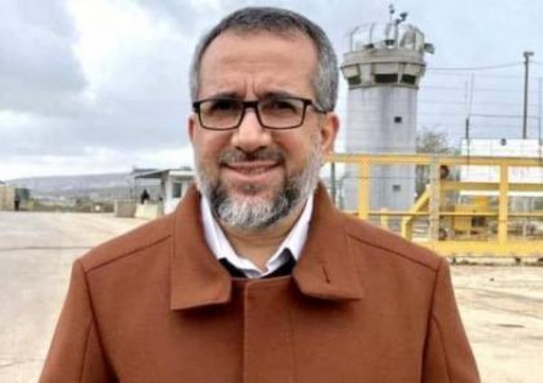 الاحتلال يحول وزير شؤون القدس السابق إلى الاعتقال الإداري